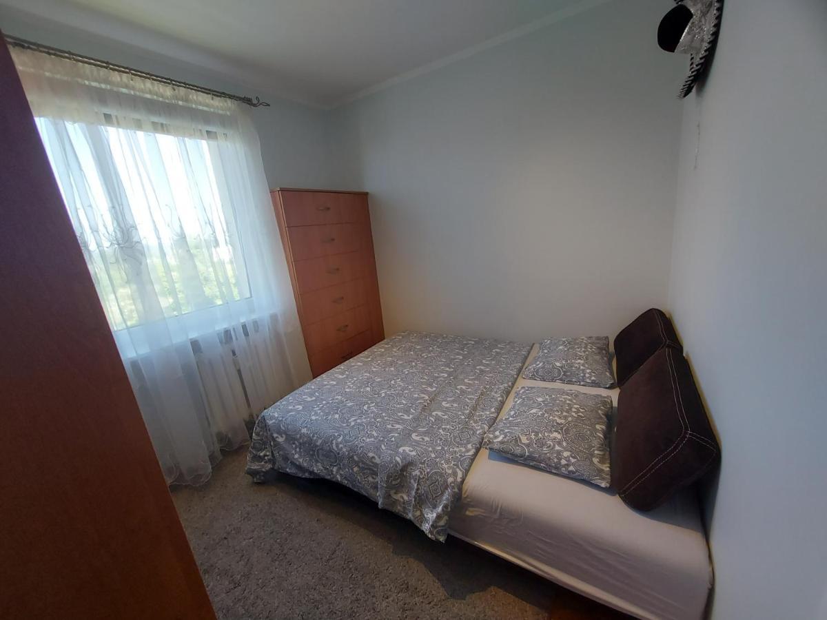 Wygodny Przestronny Apartament Janowskie Blonia Rumia Exterior foto