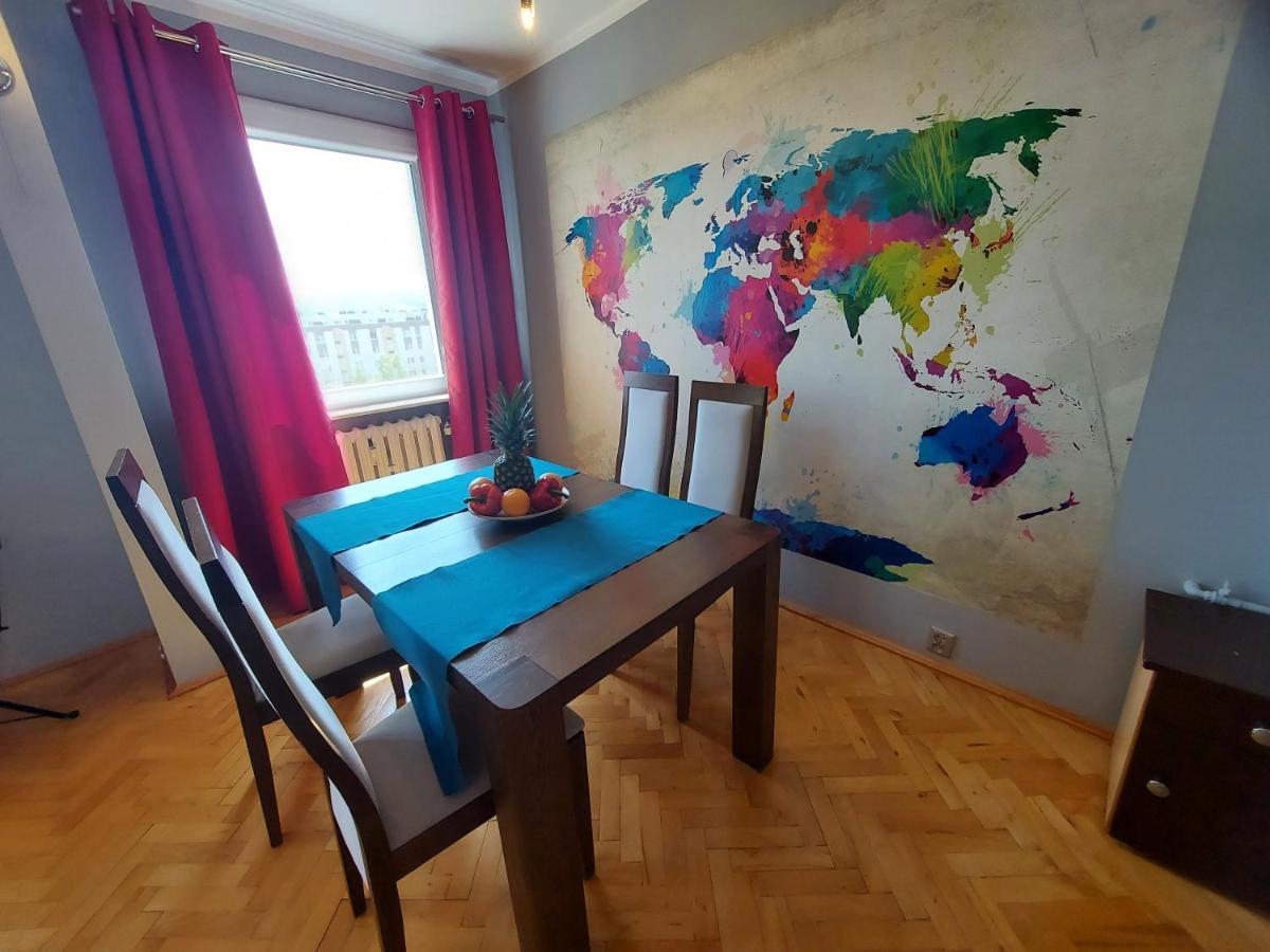 Wygodny Przestronny Apartament Janowskie Blonia Rumia Exterior foto