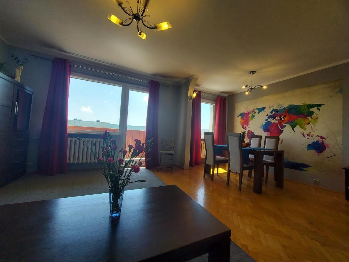 Wygodny Przestronny Apartament Janowskie Blonia Rumia Exterior foto